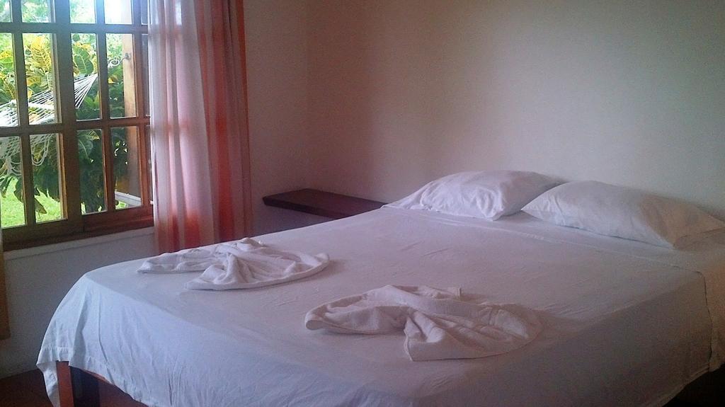 Hotel Three Monkeys Montezuma Chambre photo